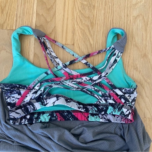 Lululemon womens free to be wild tank top size 4 - Picture 4 of 5